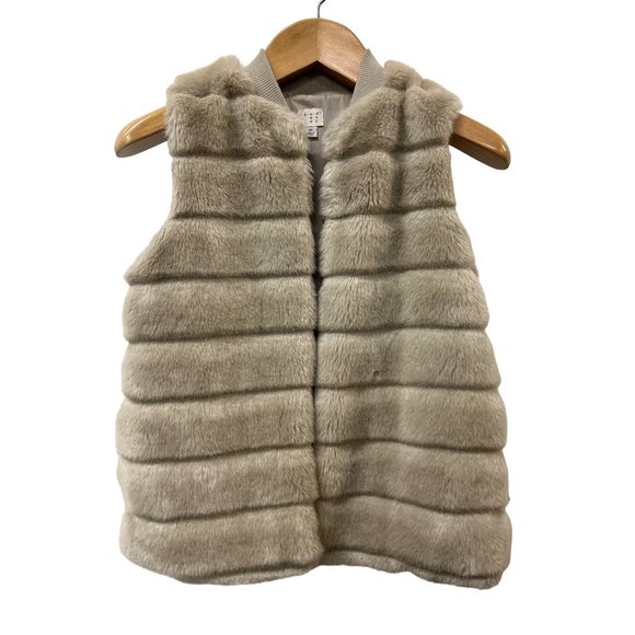 A New Day Faux Fur Vest Coat - Picture 1 of 7